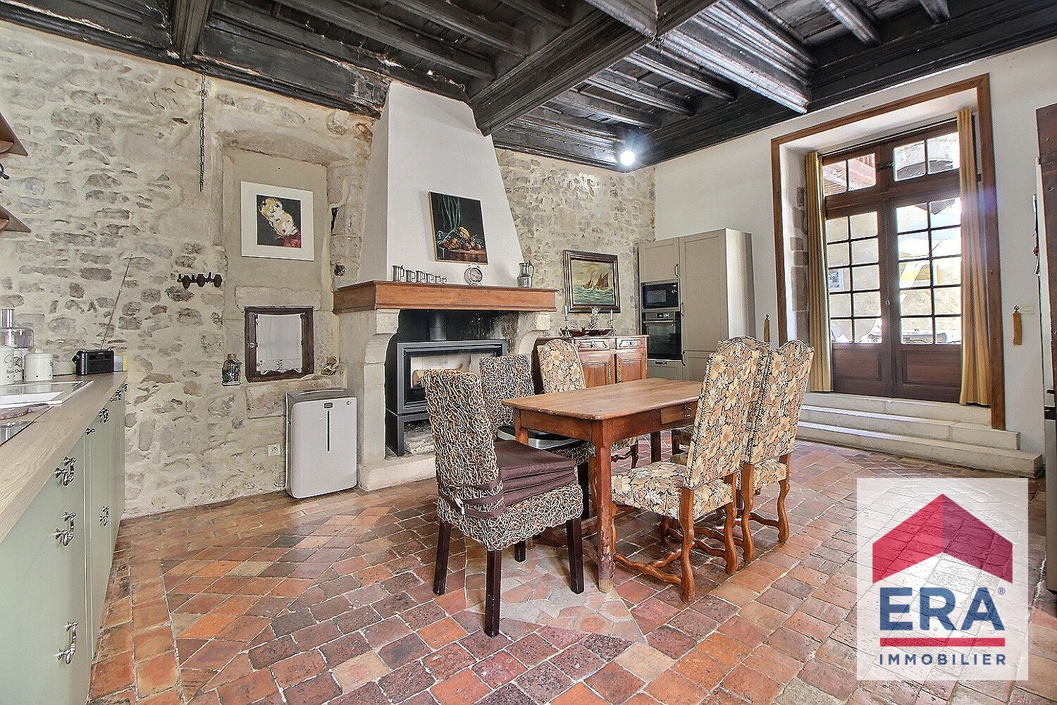 Maison Mondragon 5 pièce(s) 178 m2