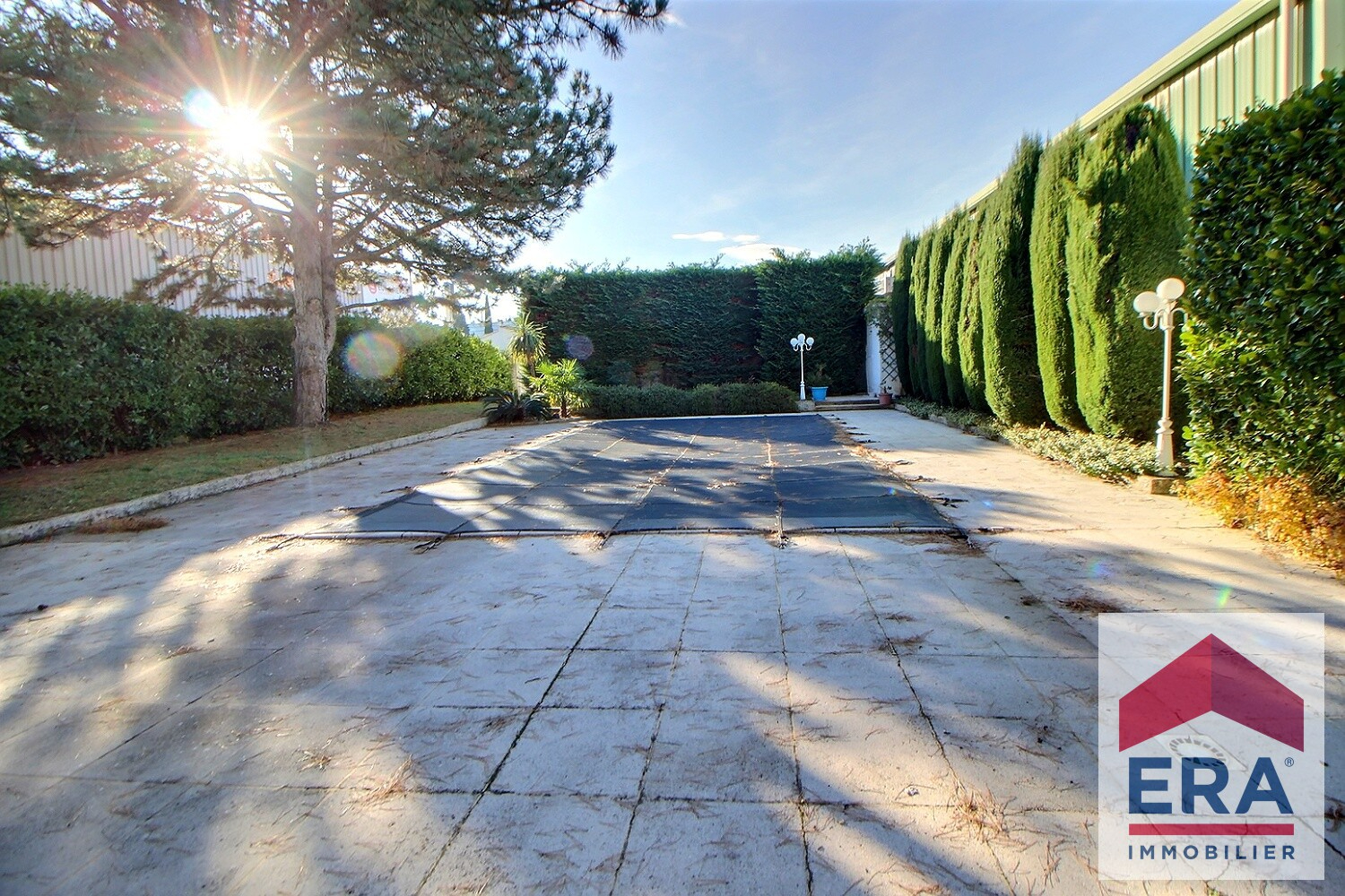 Photo Maison Pierrelatte 7 pièce(s) 245 m2 image 3/6