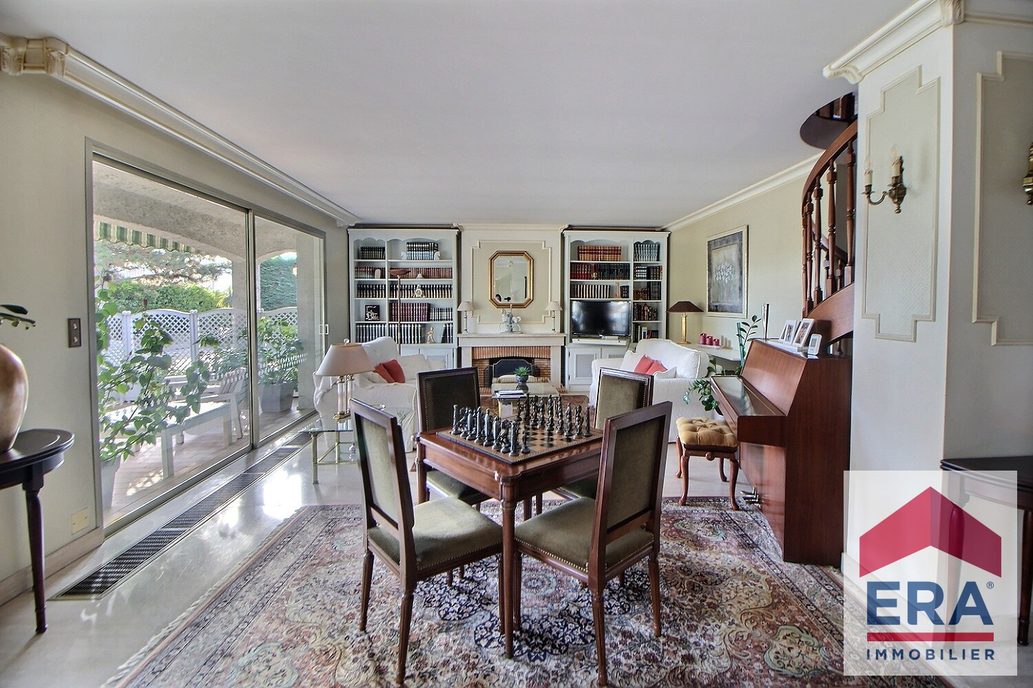 Photo Maison Pierrelatte 7 pièce(s) 245 m2 image 4/6