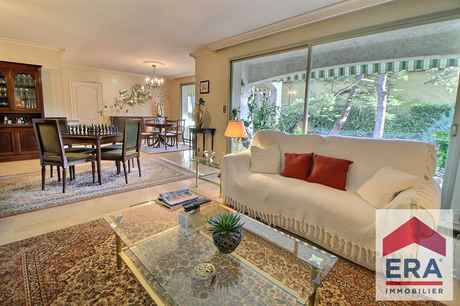 Photo Maison Pierrelatte 7 pièce(s) 245 m2 image 5/6