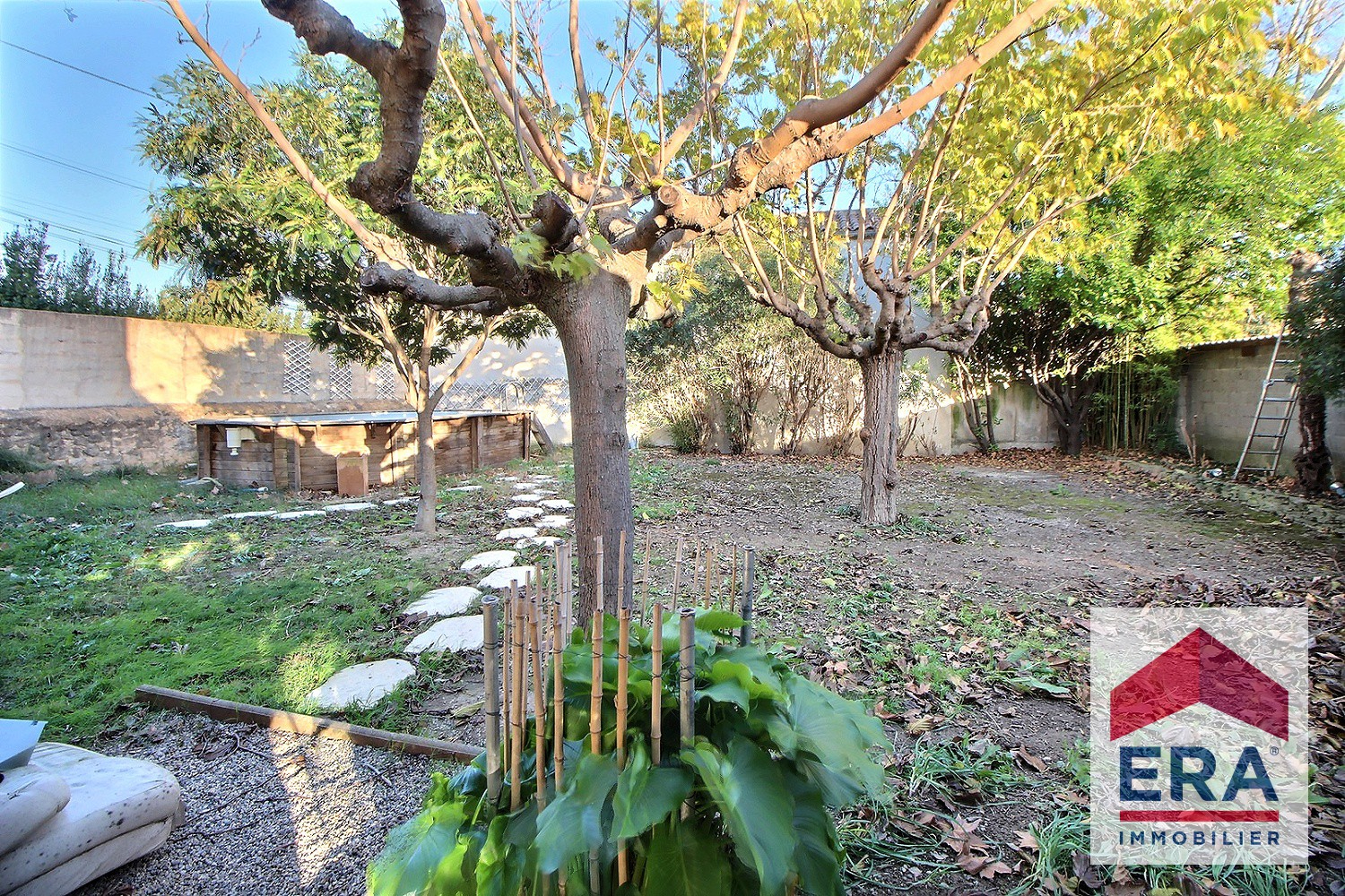 Photo Maison Mondragon 5 pièce(s) 150 m2 image 2/6