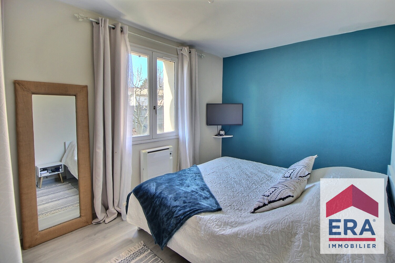 Photo Maison Mondragon - 73m² - 570m² image 5/6