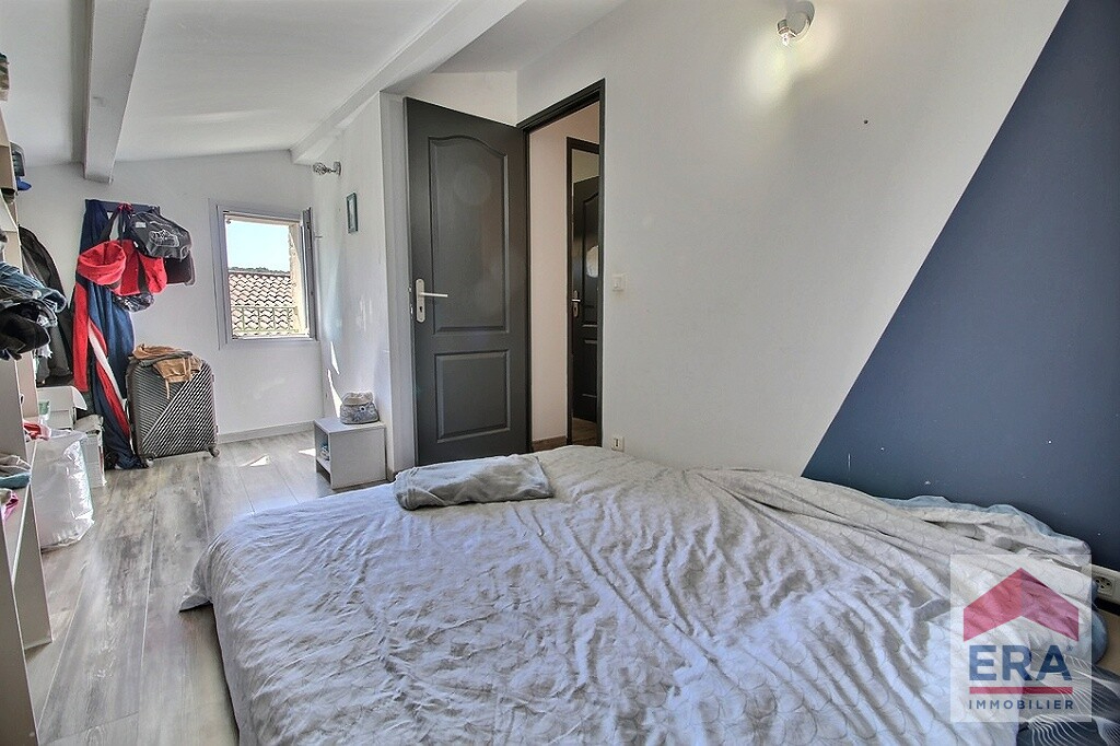 Photo Maison Barbentane - 5 pièces - Dépendance - Cour privative image 6/6