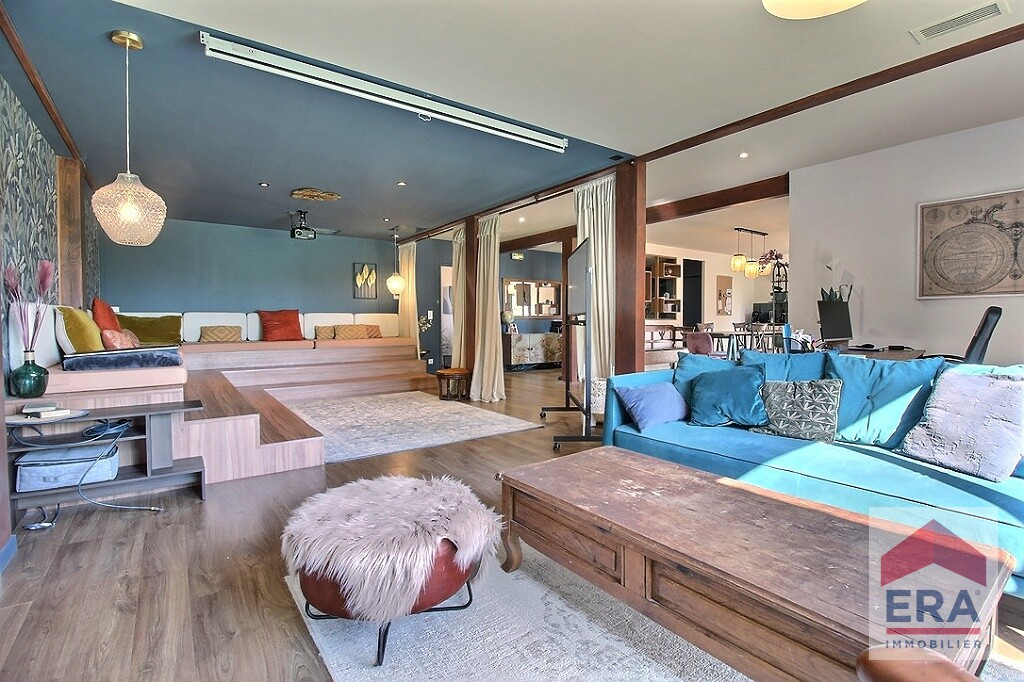 Photo Maison Althen des paluds 7 pièces - 252m² - Jardin image 3/6