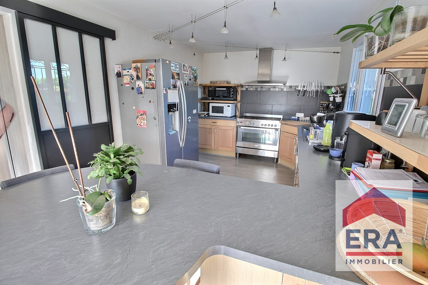 Photo Maison Travaillan 5 pièce(s) 155 m2 image 6/6