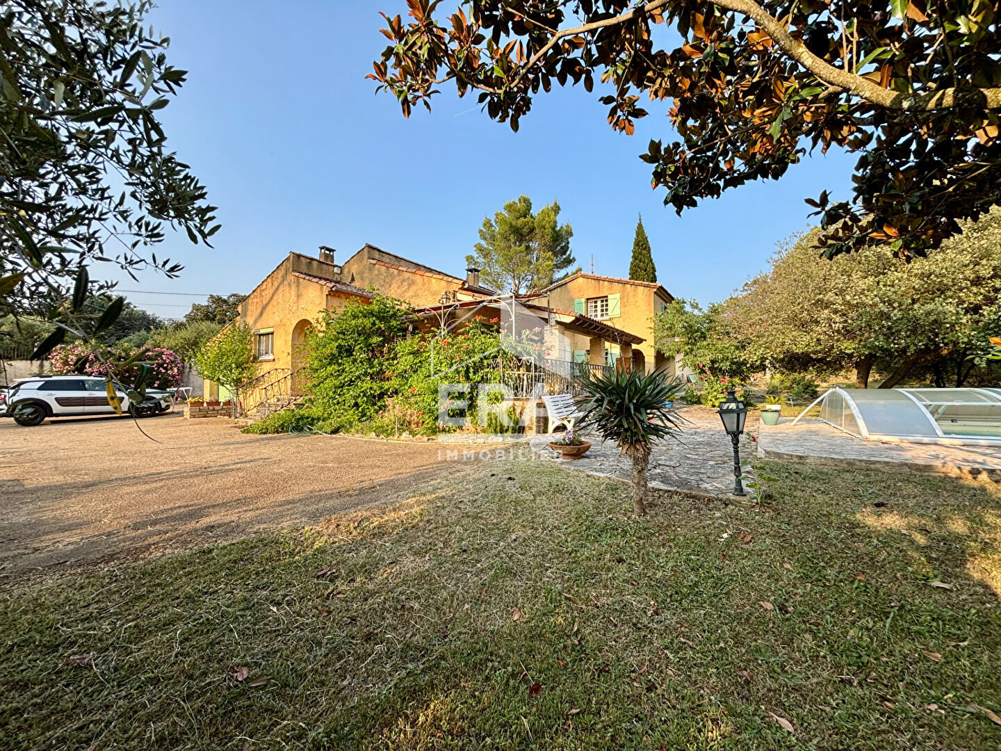 Photo Maison à Castillon Du Gard 6 pièces 154m² - 4 chambres - Garage - piscine - dépendances image 1/6