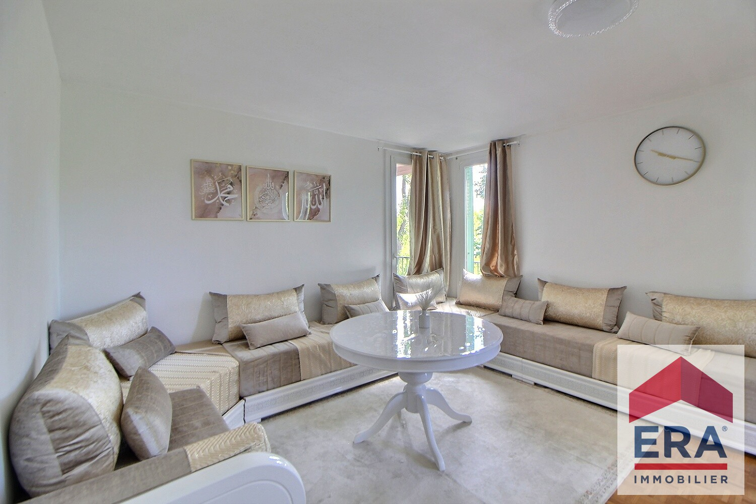 Photo Appartement Pierrelatte 5 pièce(s) 99 m2 image 1/6