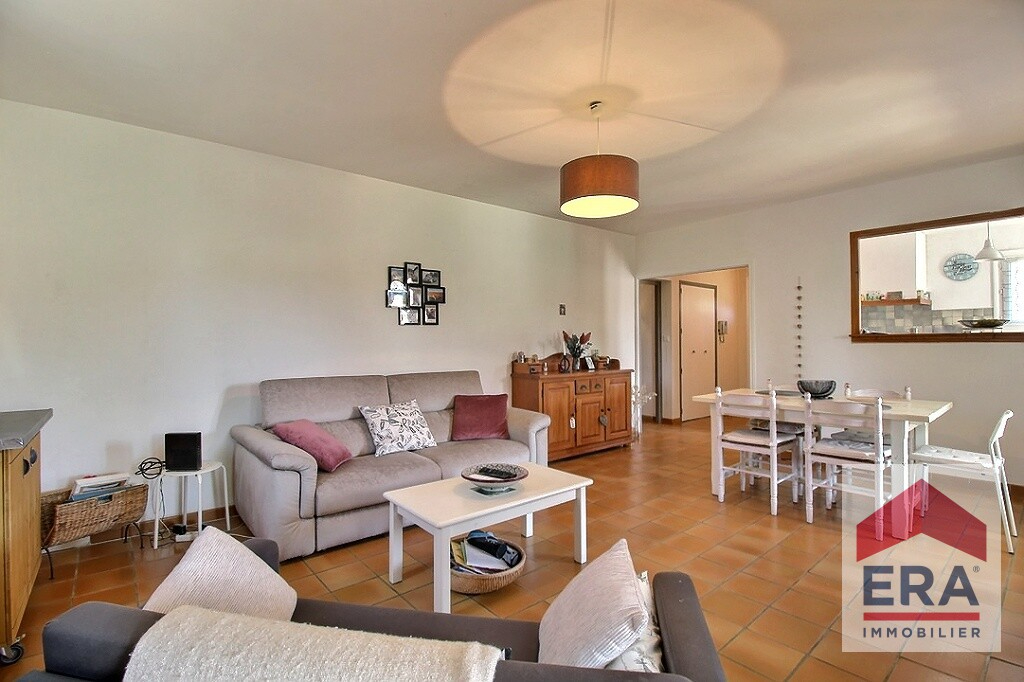 Photo Maison Orange 3 pièces 84 m2 - Garages - Terrasse - Jardin image 5/6