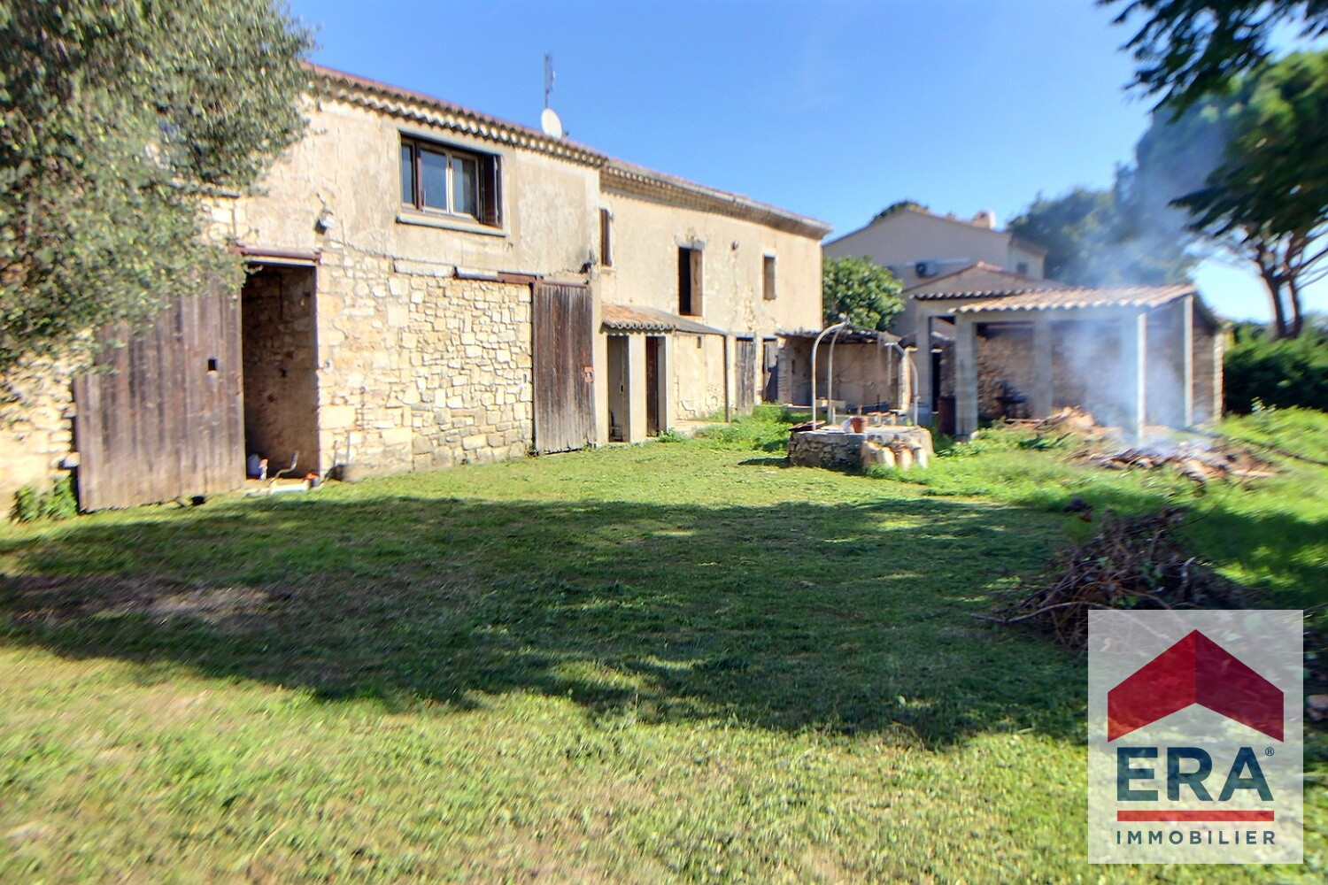 Photo Maison Bourg Saint Andéol 400 m2 - 1000m² de terrain image 1/6