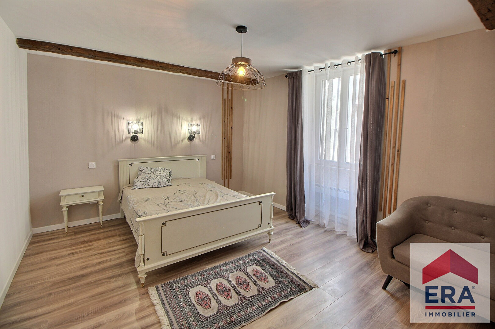 Photo Maison Mondragon 6 pièce(s) 170 m2 image 5/6