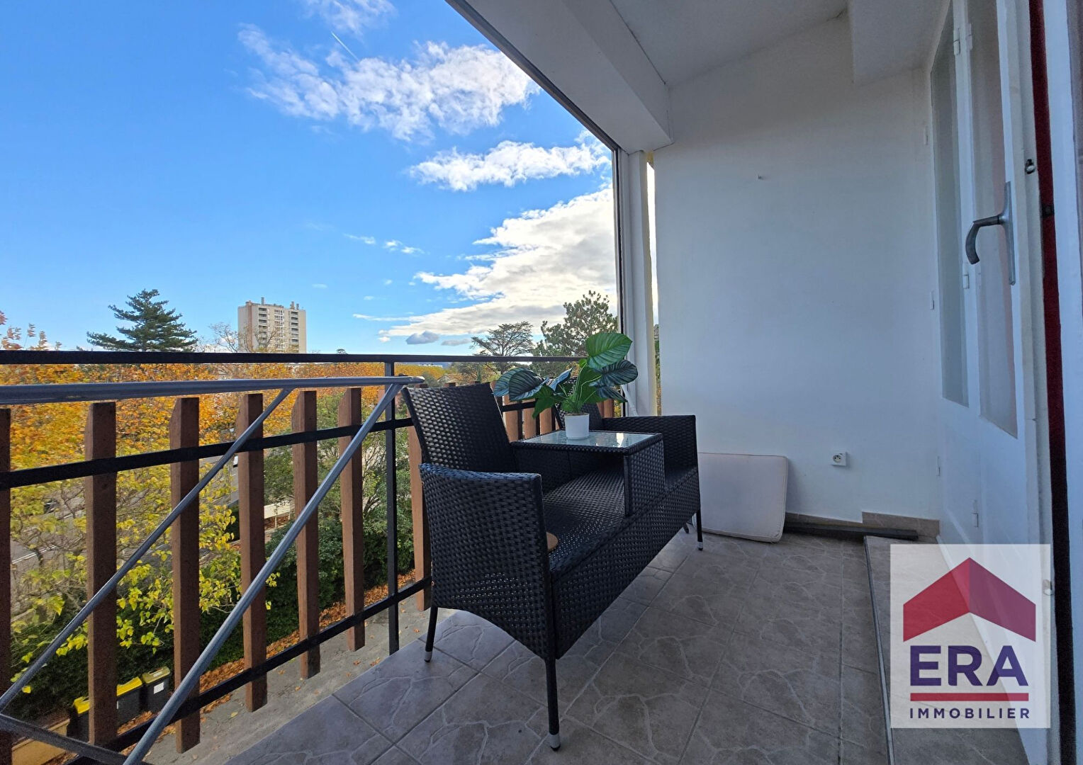 Photo Appartement Pierrelatte 2 pièce(s) 45 m2 image 3/6