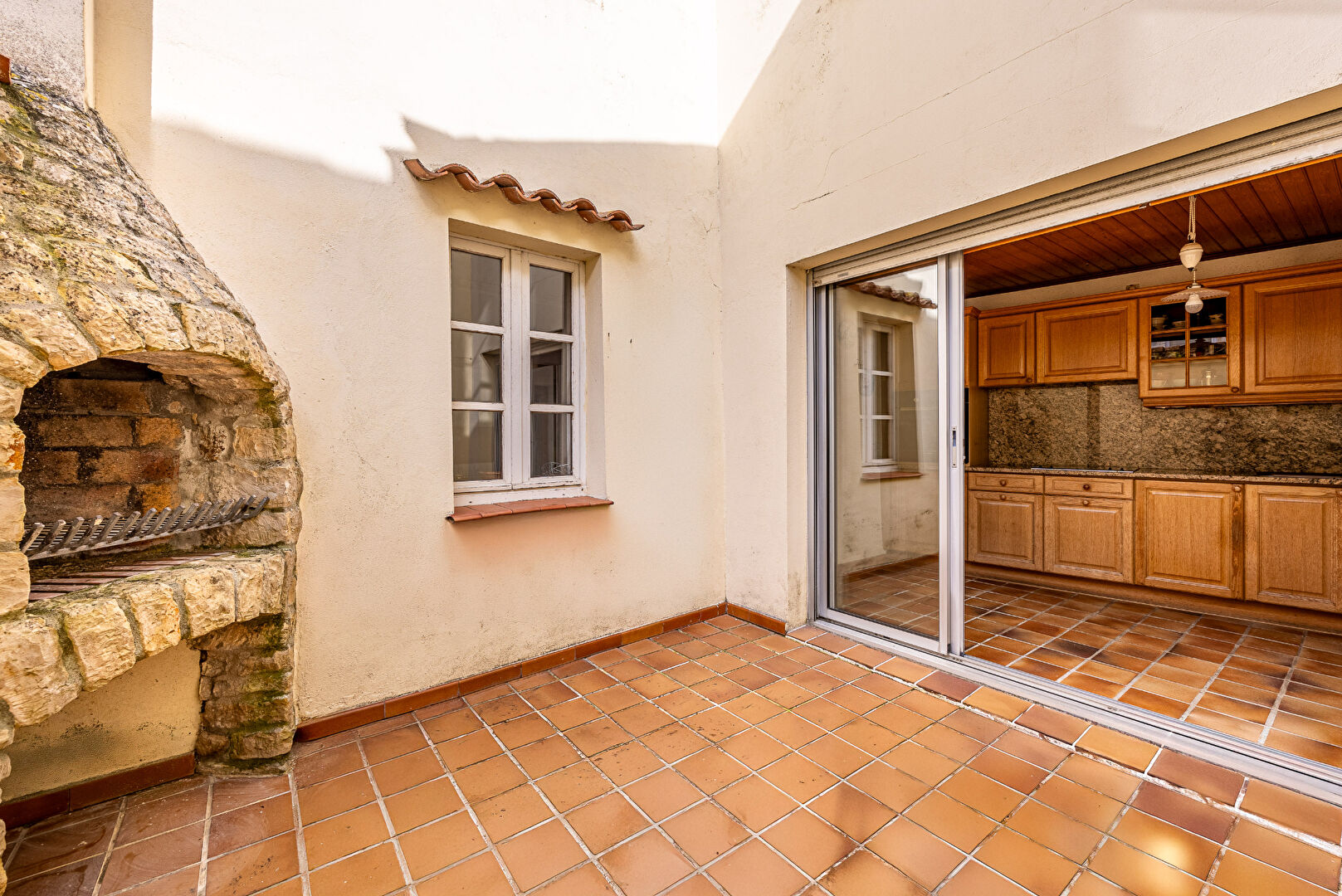 Photo Maison en pierre à 10km de La Rochelle image 2/6