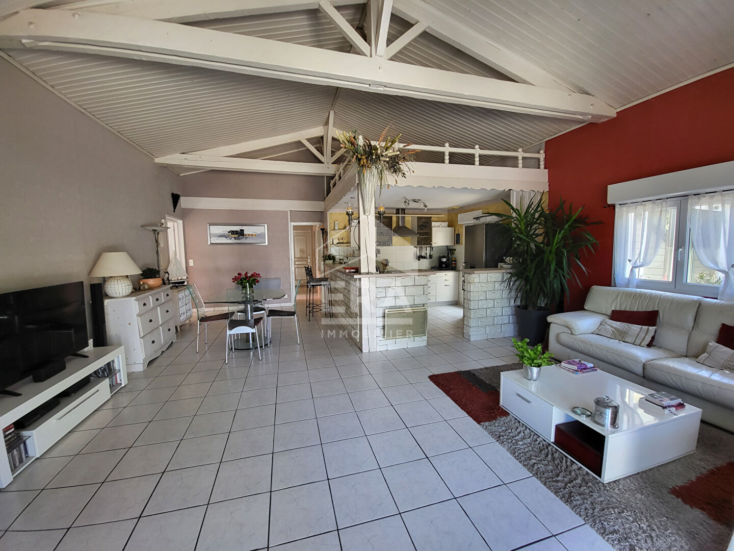 Photo BREUILLET PROCHE CENTRE - MAISON PLAIN-PIEDS AVEC JARDIN image 2/6