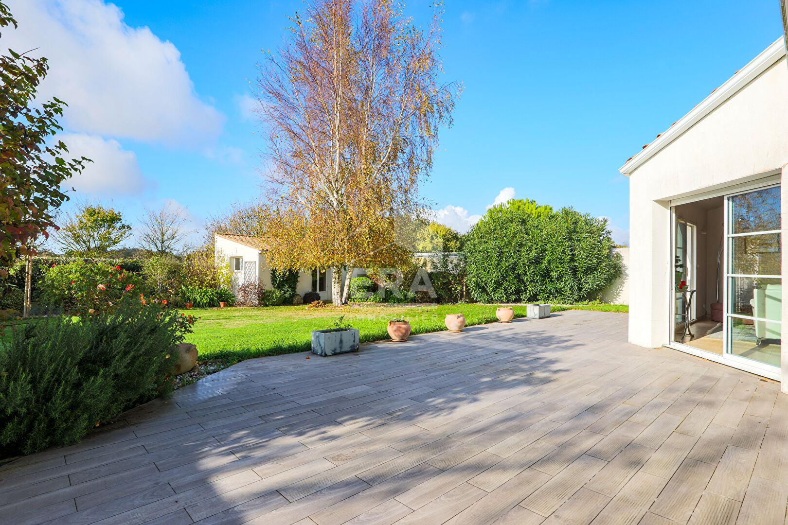 Maison à vendre à Puilboreau - 5 pièces, 4 chambres, 690 000