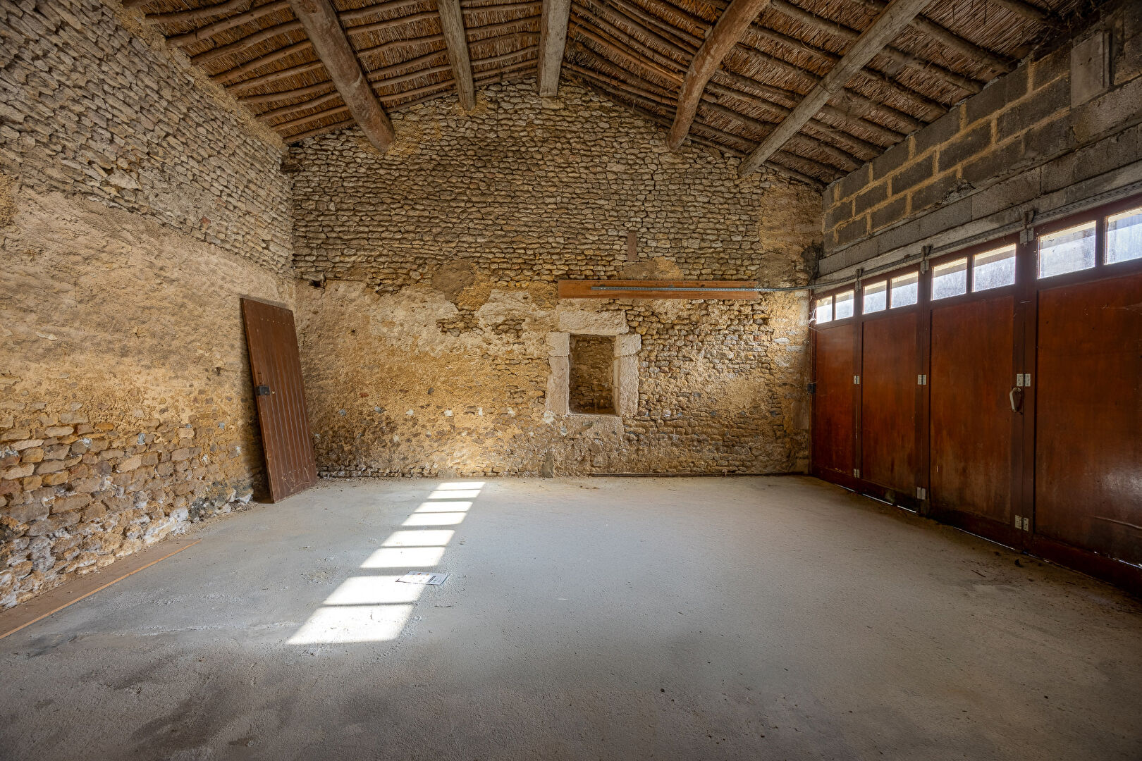 Maison en pierre à fort potentiel ! Taugon