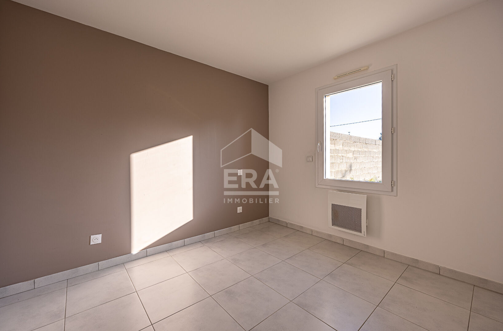 Photo MAISON DE PLAIN PIED, 3 CHAMBRES, JARDIN image 4/6