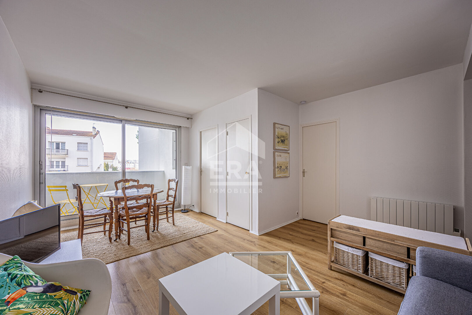 Jolie T2 - CENTRE VILLE - ASCENSEUR - PARKING - CAVE