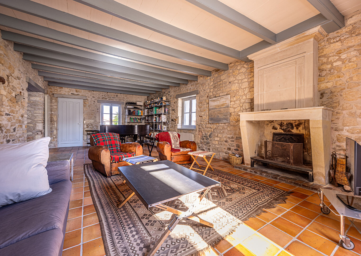 Maison de Charme à Mornac-sur-Seudre - Un Écrin de Sérénité