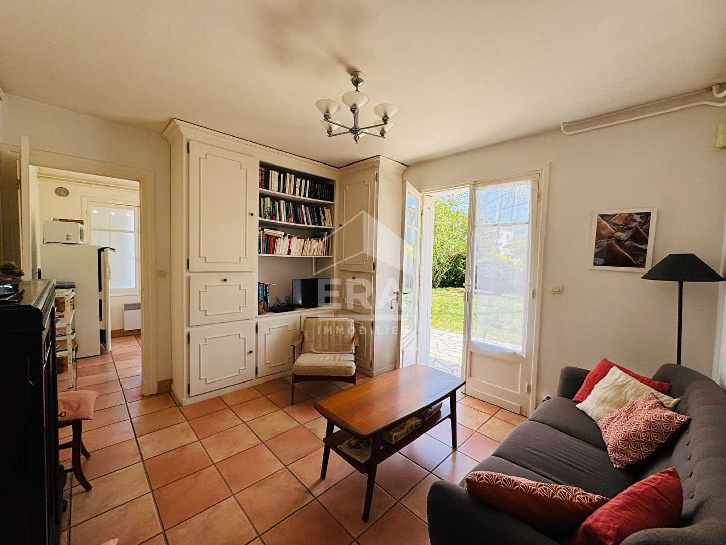 Photo ROYAN  bel emplacement entre Marché central et plages image 3/6