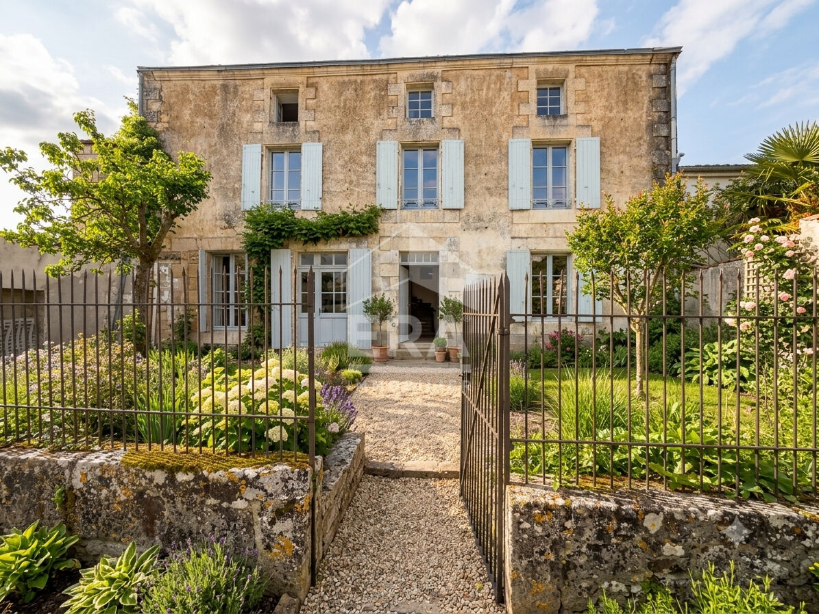 Agence immobilière de ERA IMMOBILIER PAYS NIORTAIS