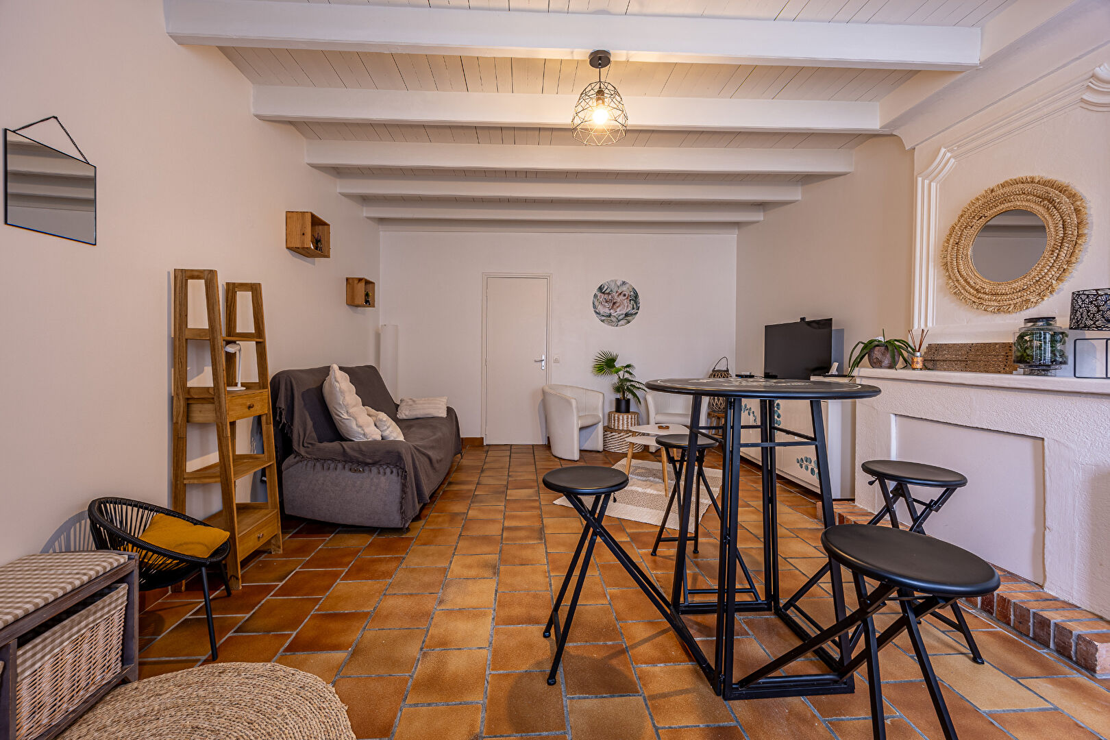 Photo Maison 3 pièces en excellent état .Proche centre-ville et commodités image 5/6