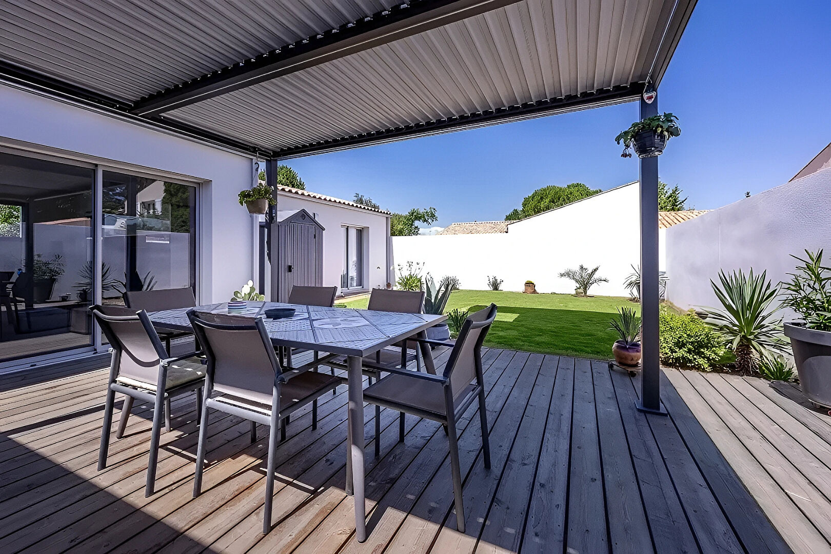 Photo MAISON RECENTE 4 CHAMBRES JARDIN image 1/6