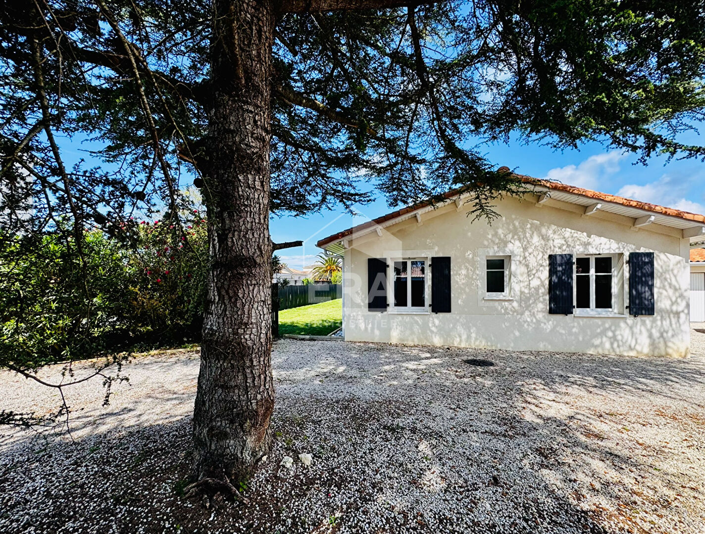 Photo Maison récente de plain-pied avec belles prestations -Saint-Palais-sur-Mer image 1/6