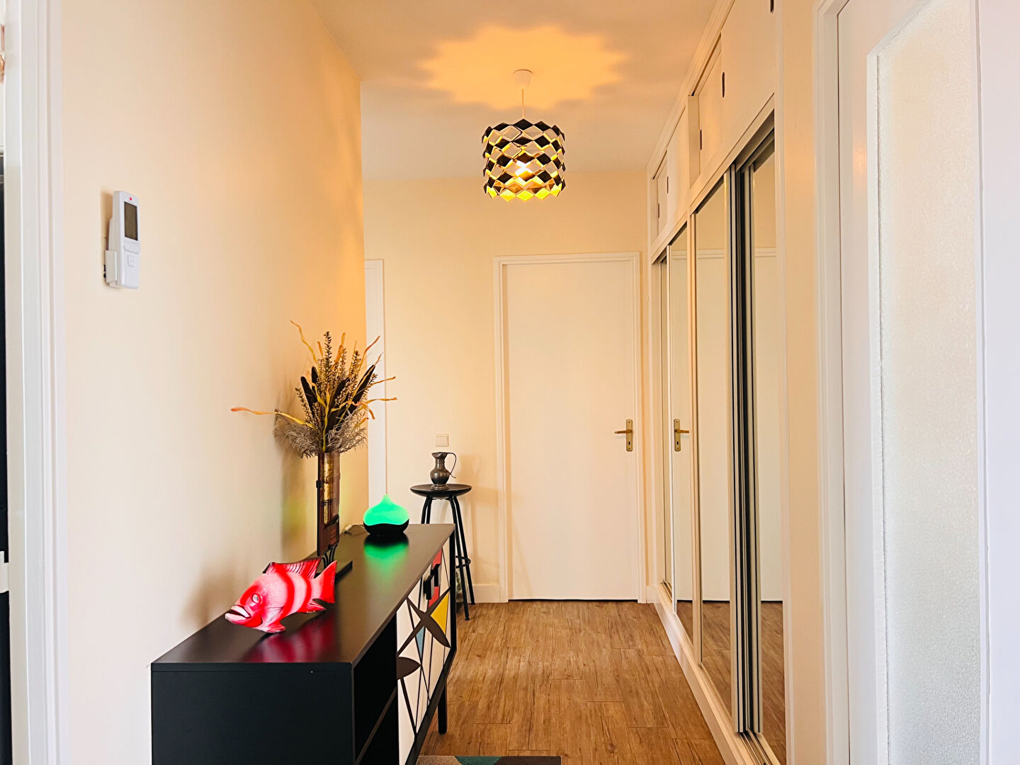 Photo BEL APPARTEMENT - 150 M PLAGE DU PIGEONNIER - 2 CHAMBRES et GARAGE image 4/6