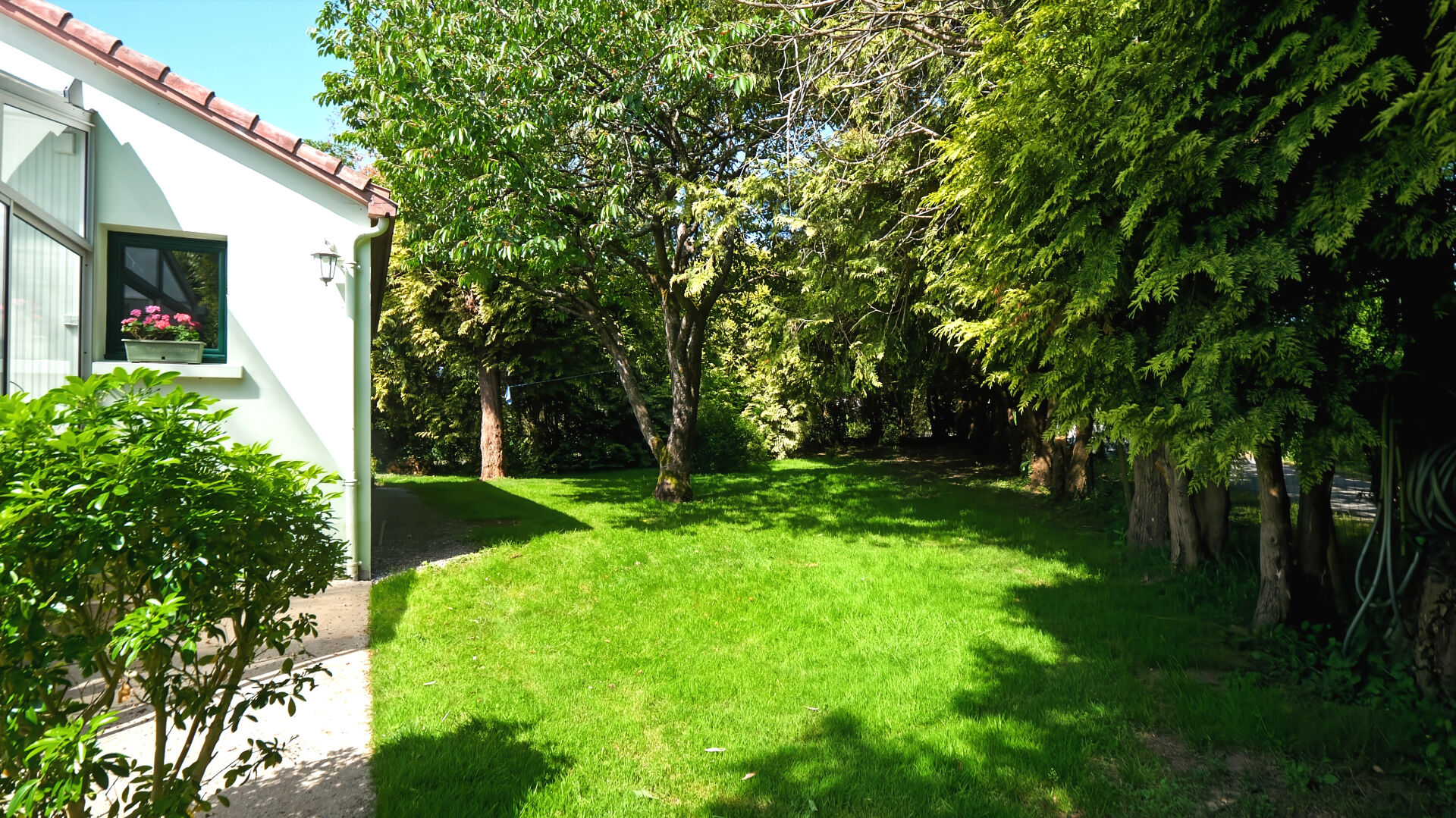 Photo RARE ! Maison 3 chambres 100 m2 - VENANSAULT image 3/6