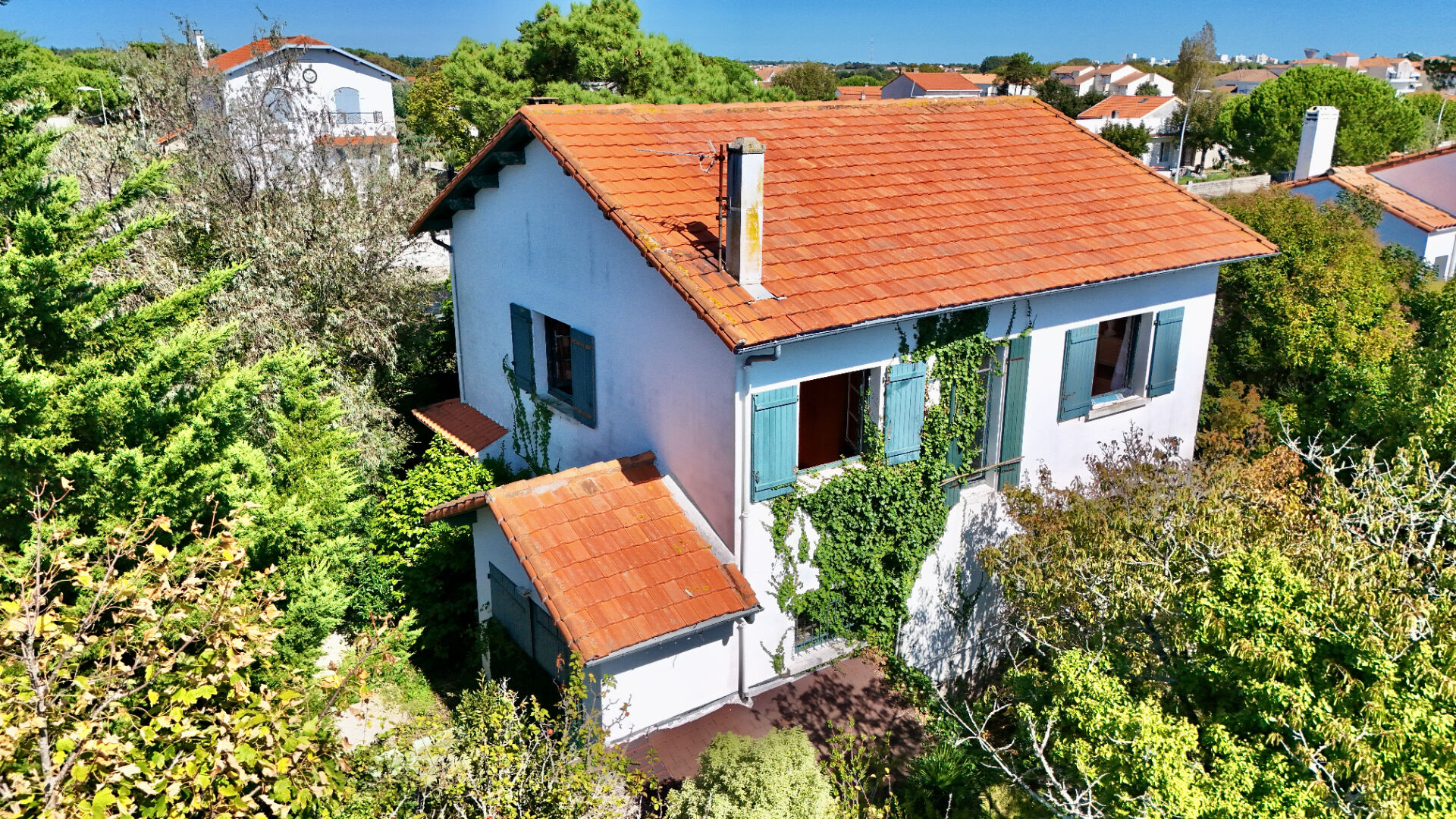 Photo COUP DE COEUR - VILLA de 135 m²  - Quartier recherché à Vaux-sur-Mer image 1/6
