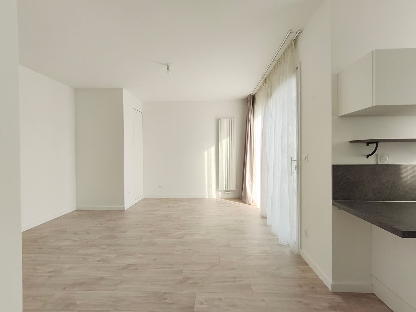 Photo Appartement  HYPER CENTRE La Roche Sur Yon T2 42 m2 image 3/6