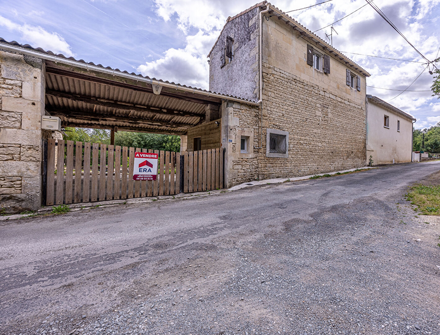 Agence immobilière de ERA IMMOBILIER PAYS NIORTAIS