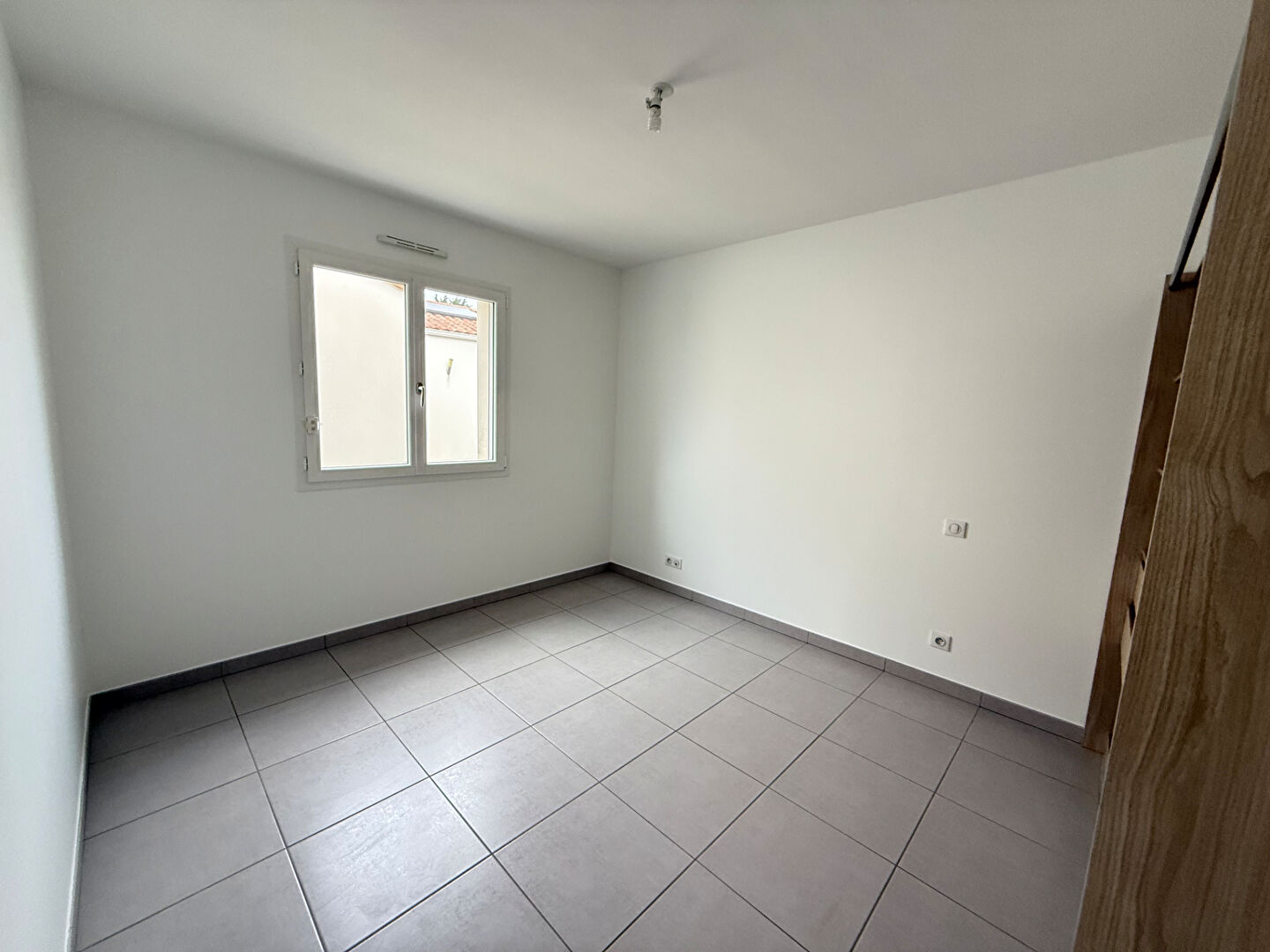 Photo LE POIRE SUR VIE image 4/6