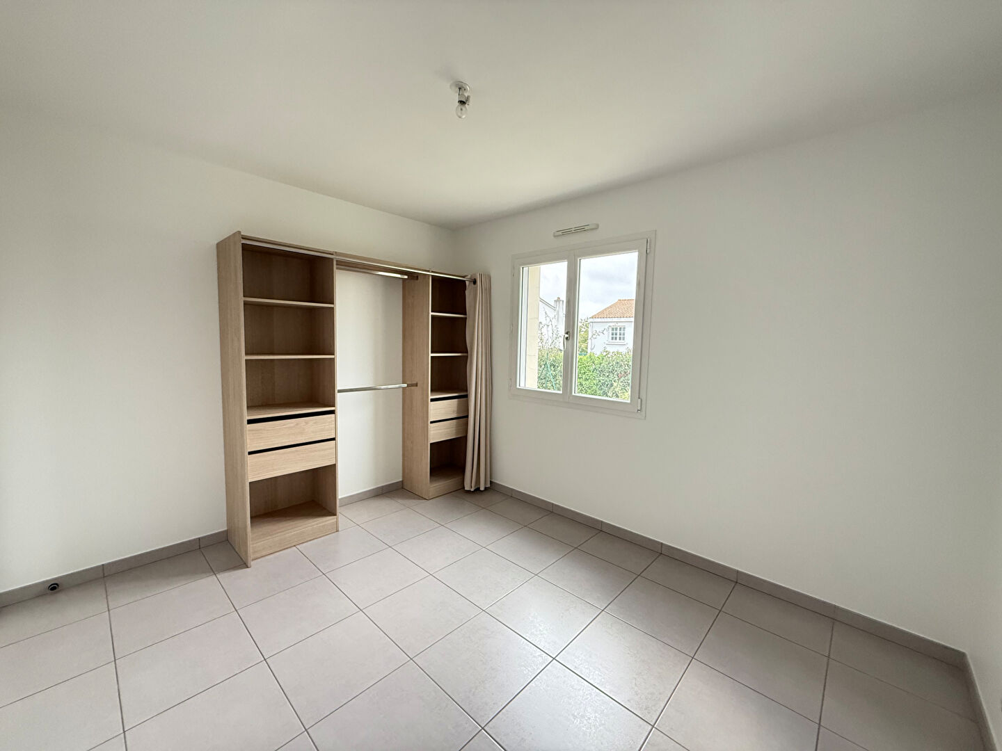 Photo LE POIRE SUR VIE image 5/6