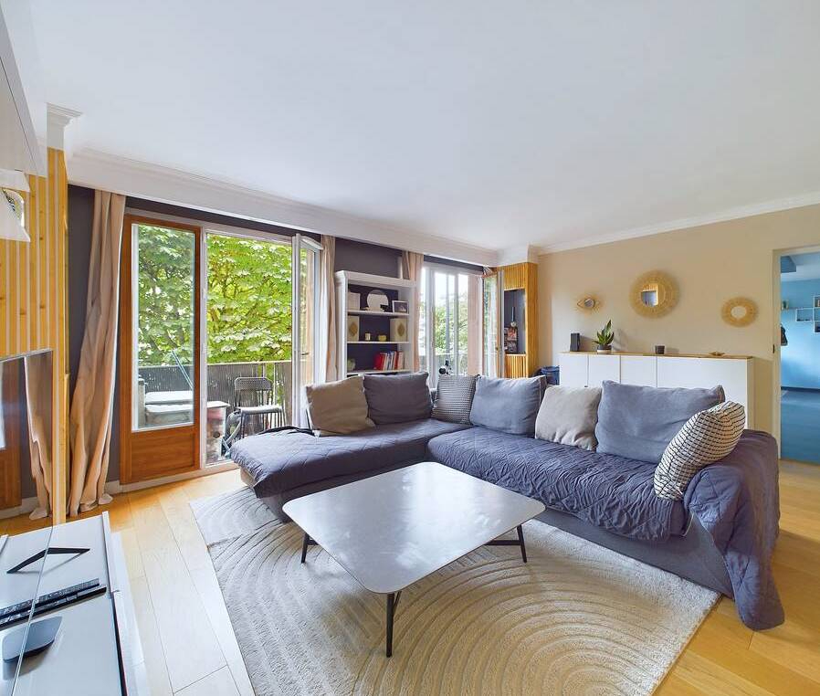 Agence immobilière de ERA JOSEPHINE LUXURY PROPERTIES