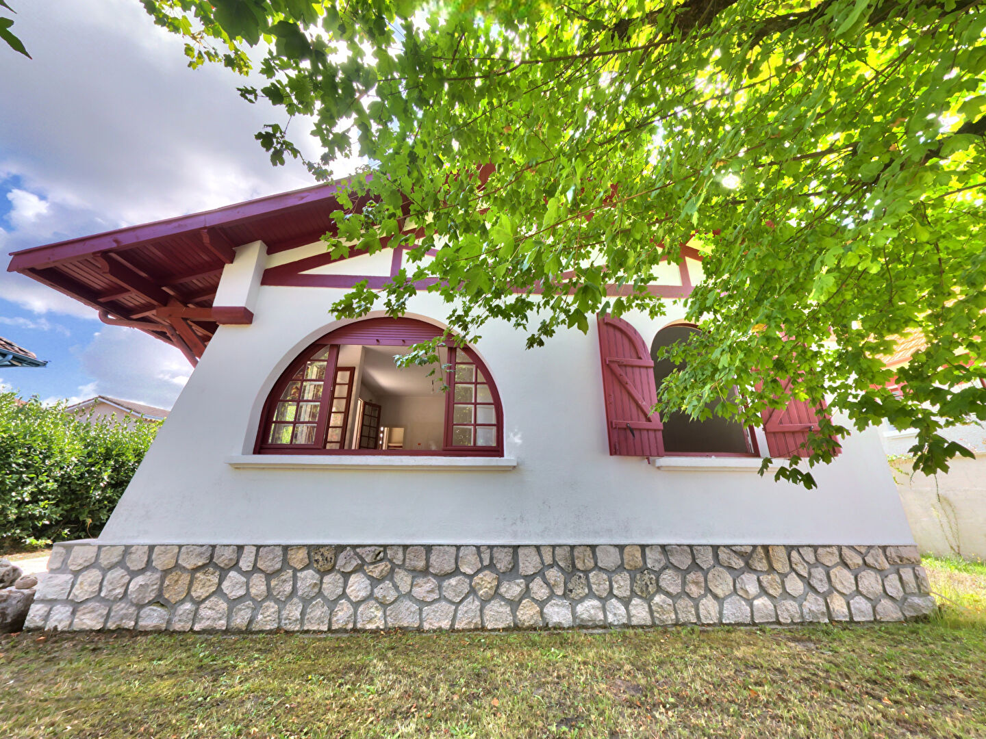 Agence immobilière de ERA JOSEPHINE LUXURY PROPERTIES