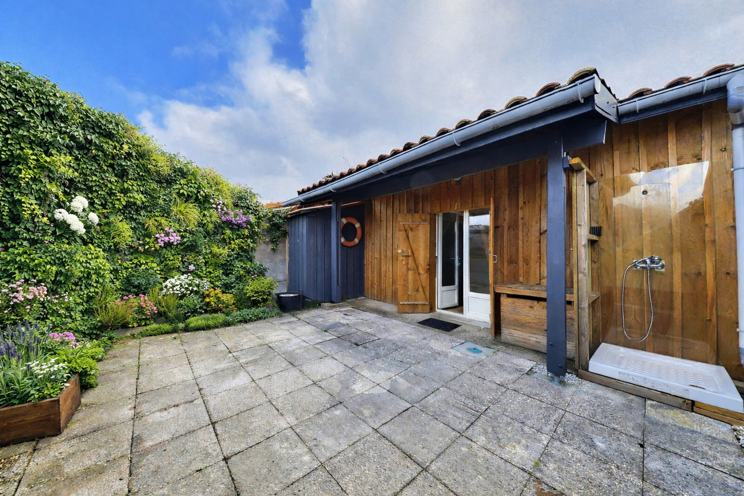 Agence immobilière de ERA JOSEPHINE LUXURY PROPERTIES