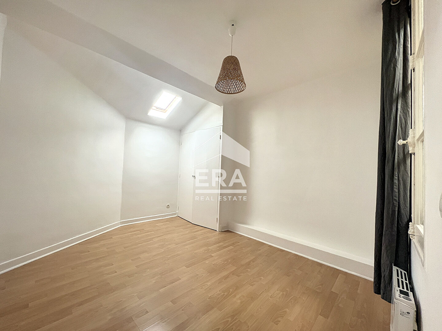 Photo VENTE APPARTEMENT 3 PIECES - CANNES SAINT NICOLAS - DERNIER ETAGE image 5/5