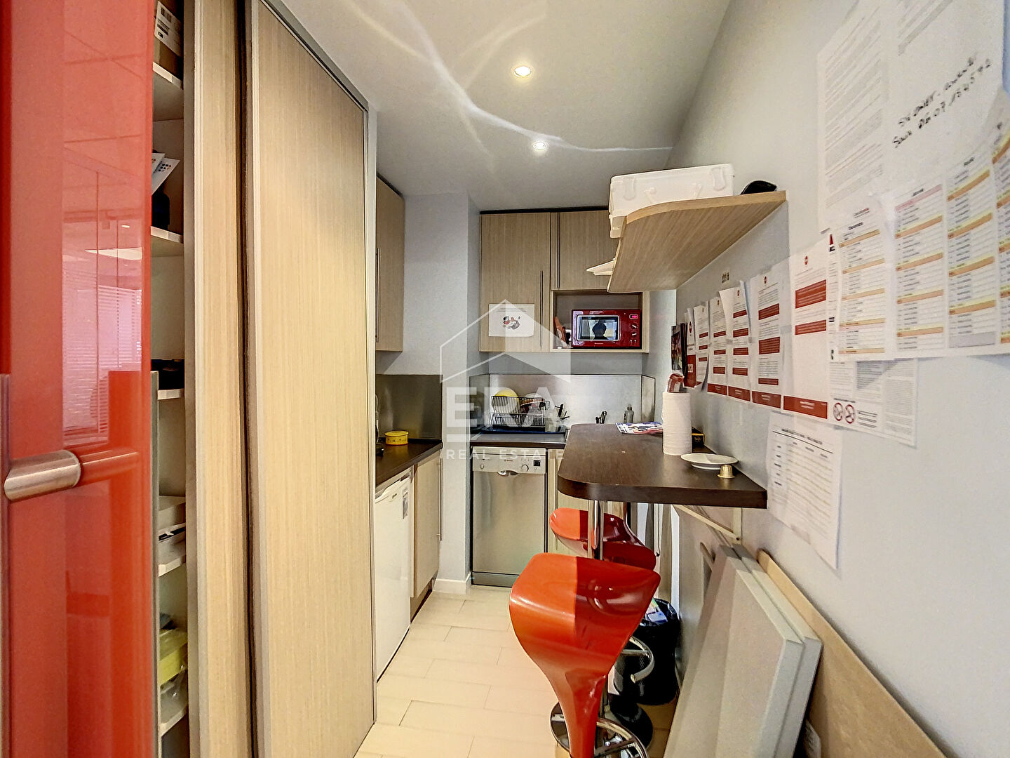 Photo MURS COMMERCIAUX LIBRES CANNES 112m2 image 5/5