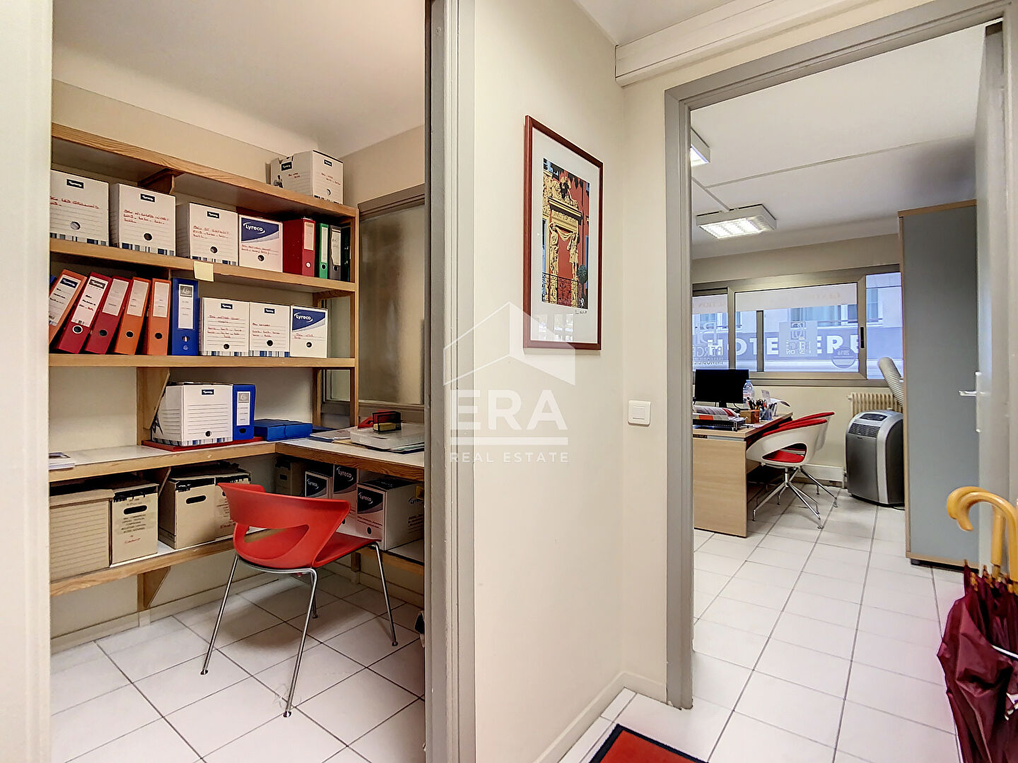 Photo CANNES CARNOT MURS BUREAUX 5 pièce(s) 78 m2 image 5/6