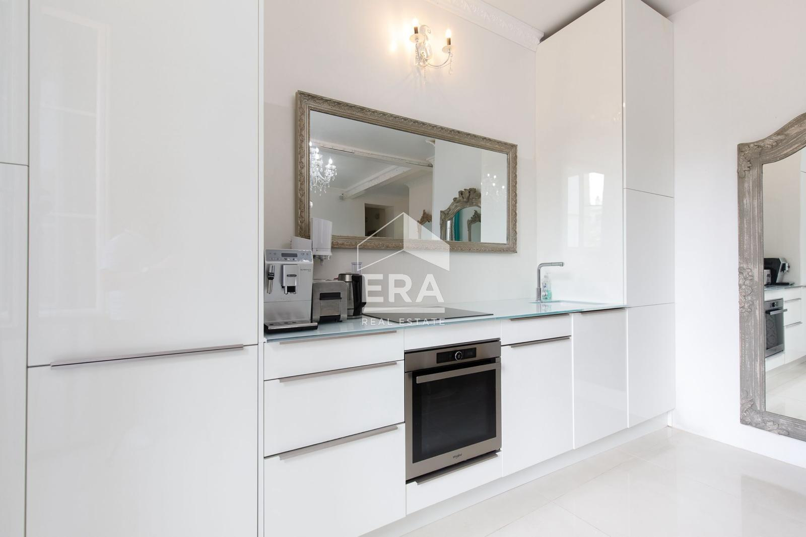 Photo A VENDRE APPARTEMENT 3 PIECES CANNES DANS RESIDENCE BOURGEOISE image 3/5