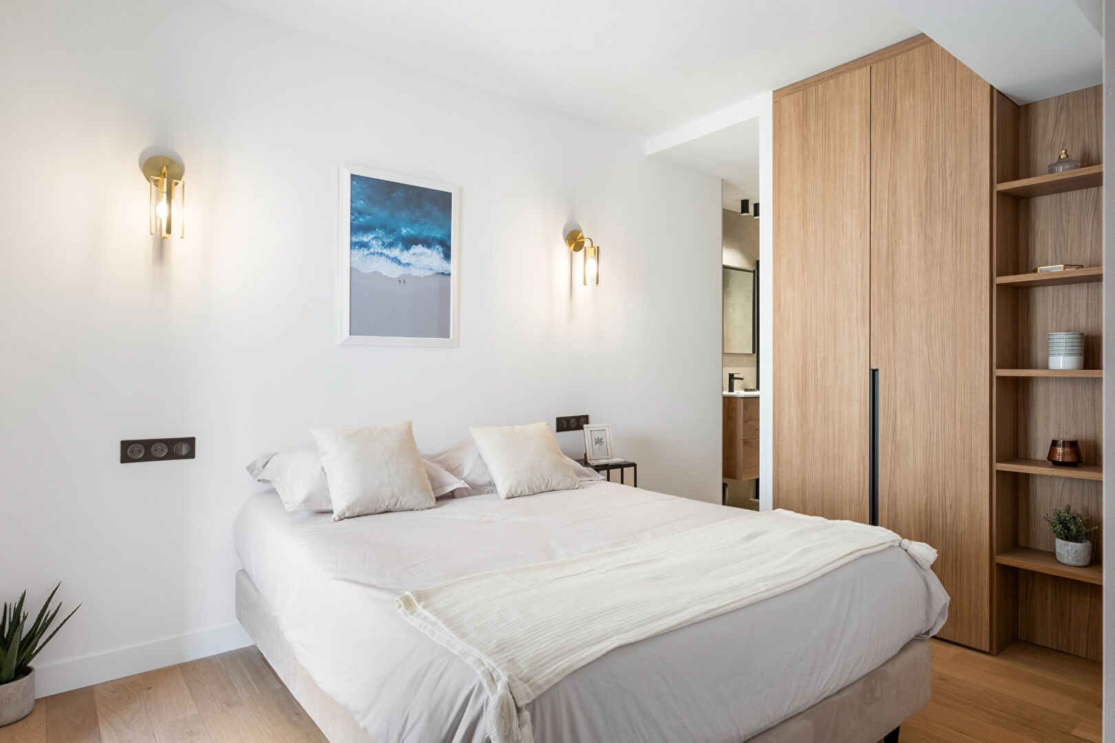 Photo A VENDRE CANNES BANANE APPARTEMENT 3P TERRASSES PARKING EN SUS image 5/6