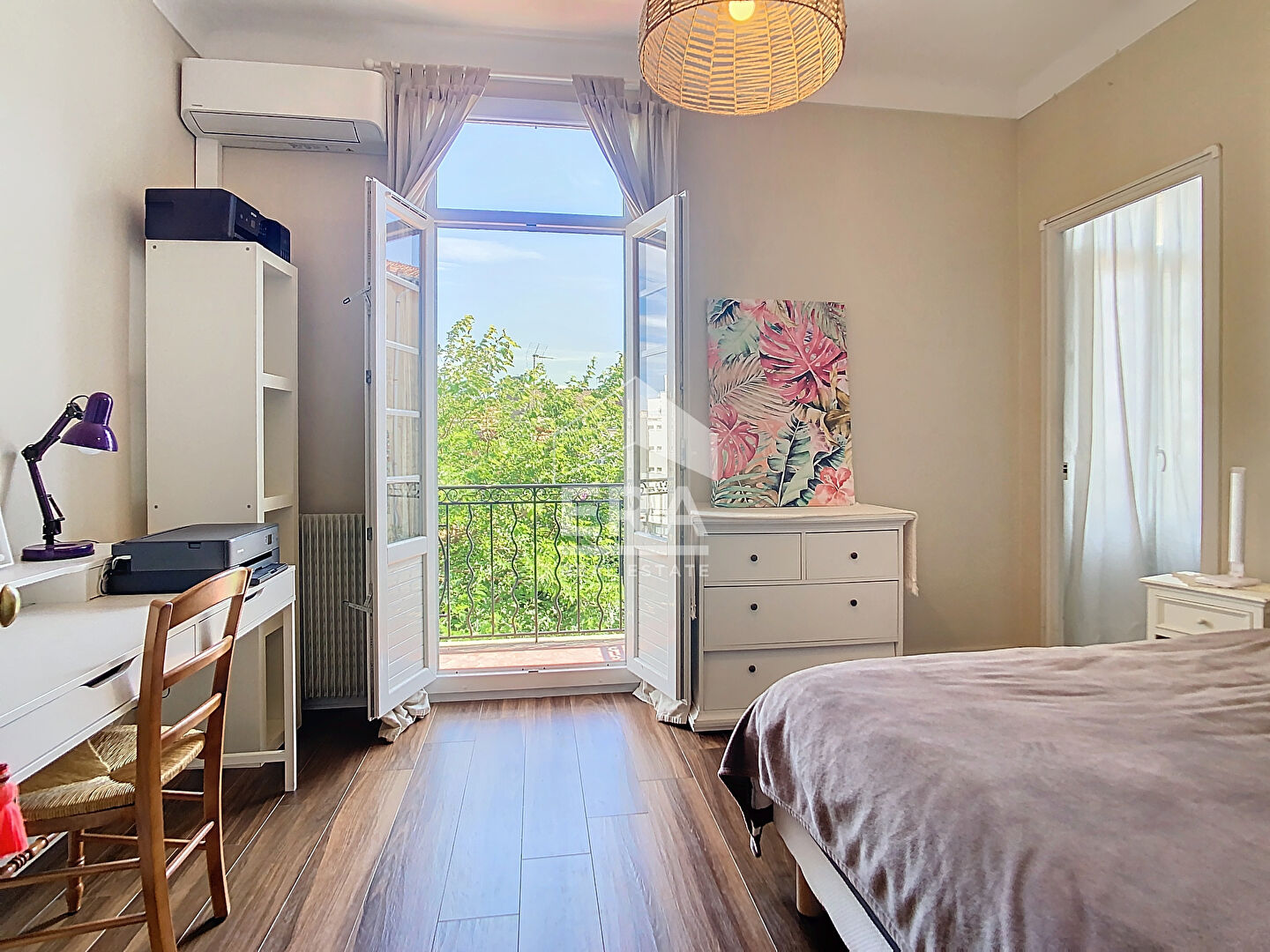 Photo CANNES CENTRE Maison 163 m2 Jardin Calme Garage image 4/6