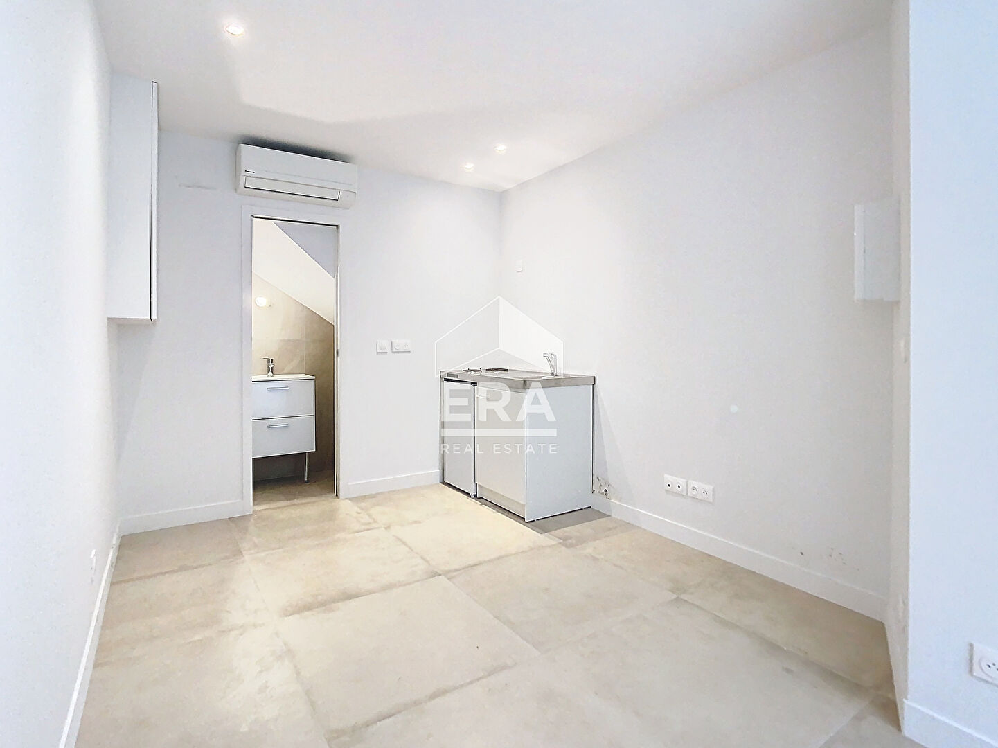 Photo Immeuble Cannes 5 pièce(s) 100 m2 image 2/6