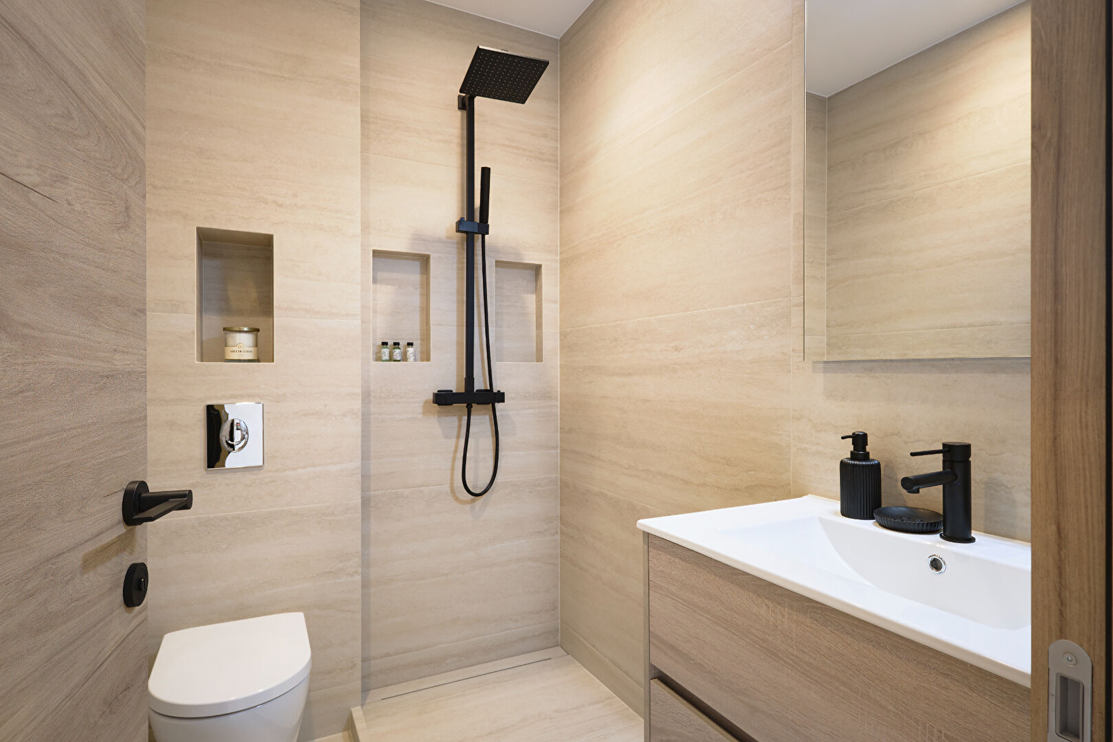 Photo APPARTEMENT 3 PIECES - CANNES CALIFORNIE - VUE MER 180° image 6/6