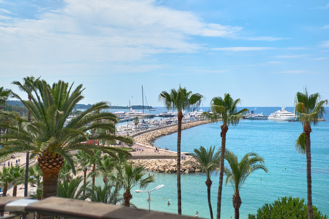 Photo APPARTEMENT 3P - CANNES CROISETTE - VUE MER 180° image 2/6