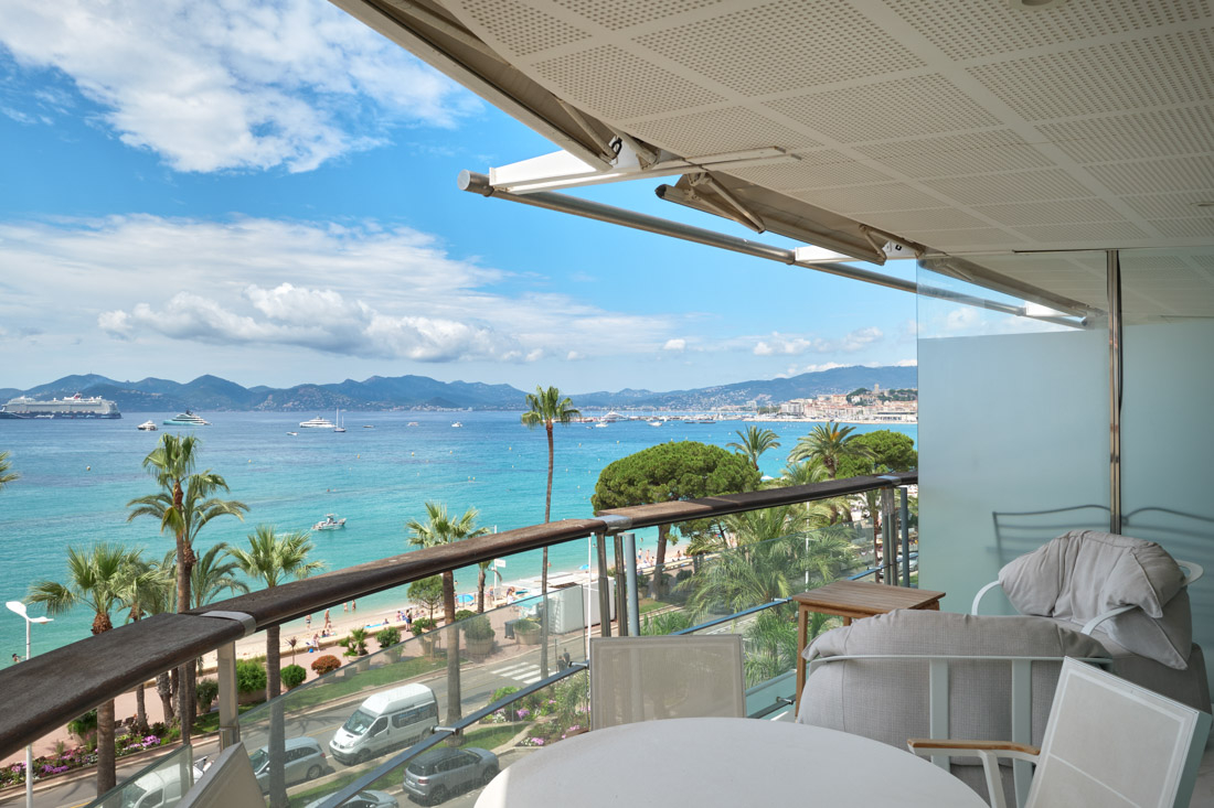 Photo APPARTEMENT 3P - CANNES CROISETTE - VUE MER 180° image 5/6