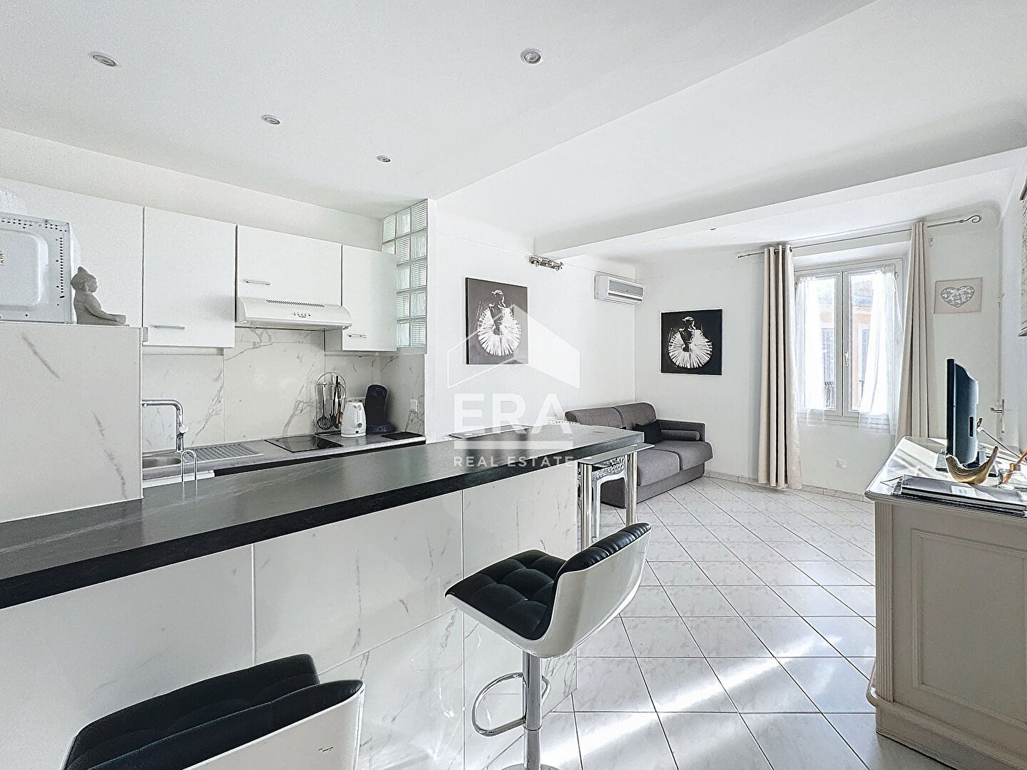 Photo CANNES BANANE  PLEIN CENTRE LUMINEUX 3 pièce(s) 43.82 m2 image 4/5