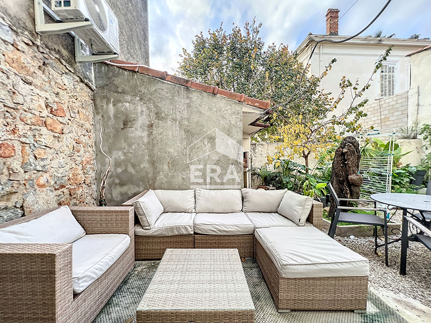 APPARTEMENT 2P CANNES PETIT JUAS