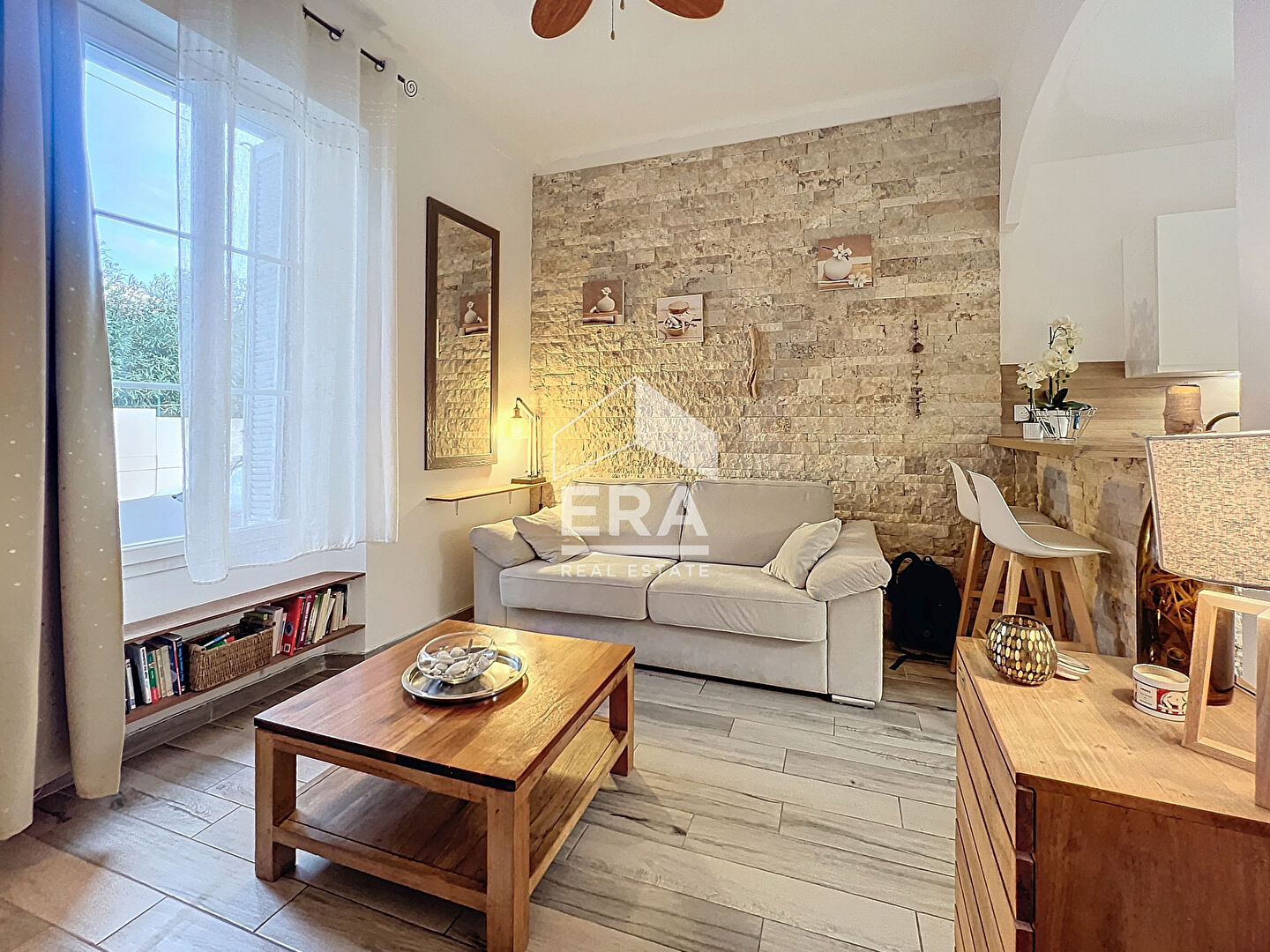 Photo APPARTEMENT 2P CANNES PETIT JUAS image 2/6